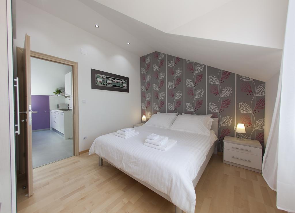 Apartments Benika Bol Rom bilde