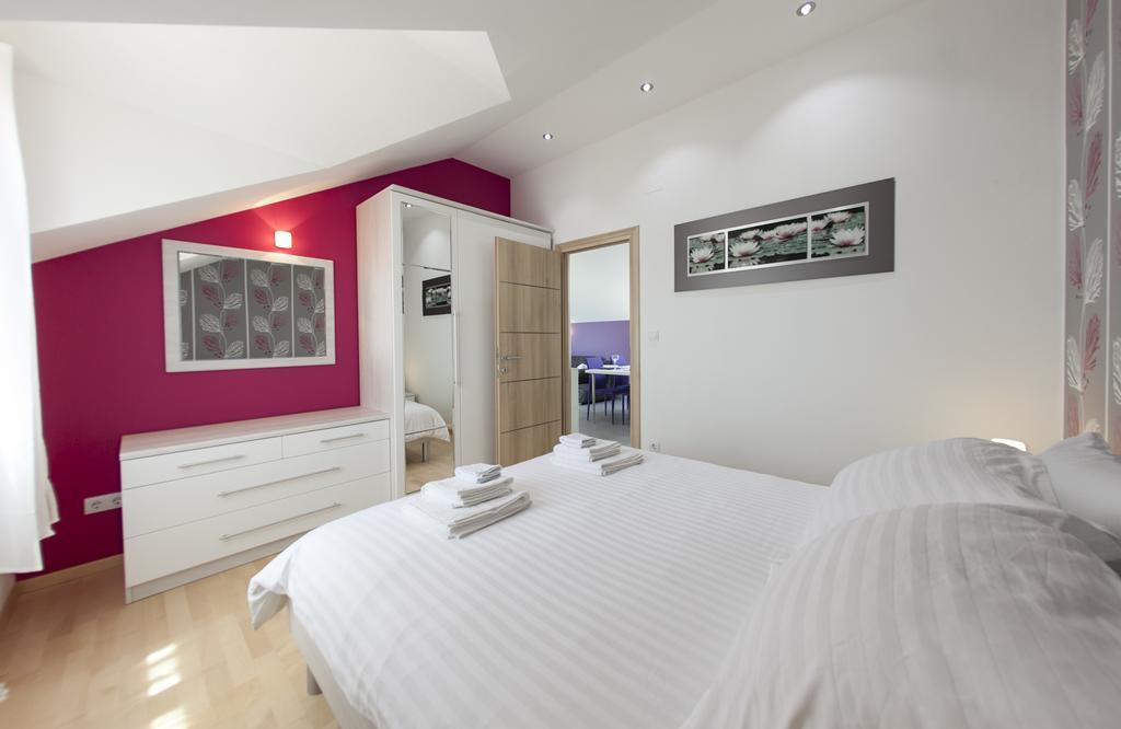 Apartments Benika Bol Rom bilde