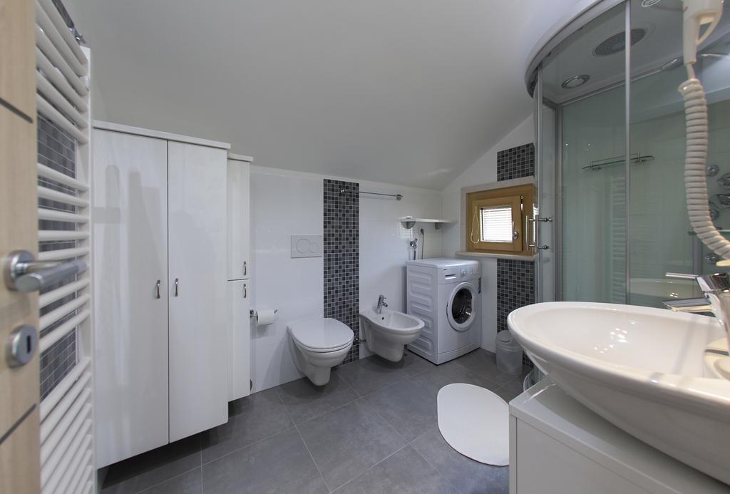 Apartments Benika Bol Rom bilde
