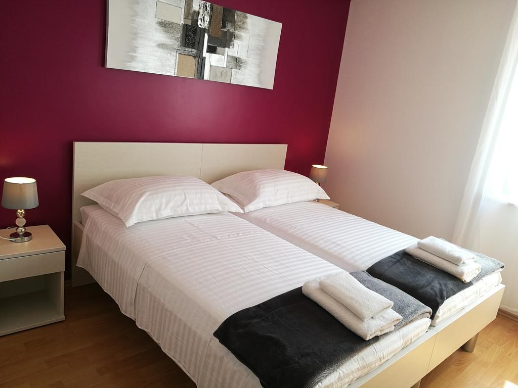 Apartments Benika Bol Eksteriør bilde